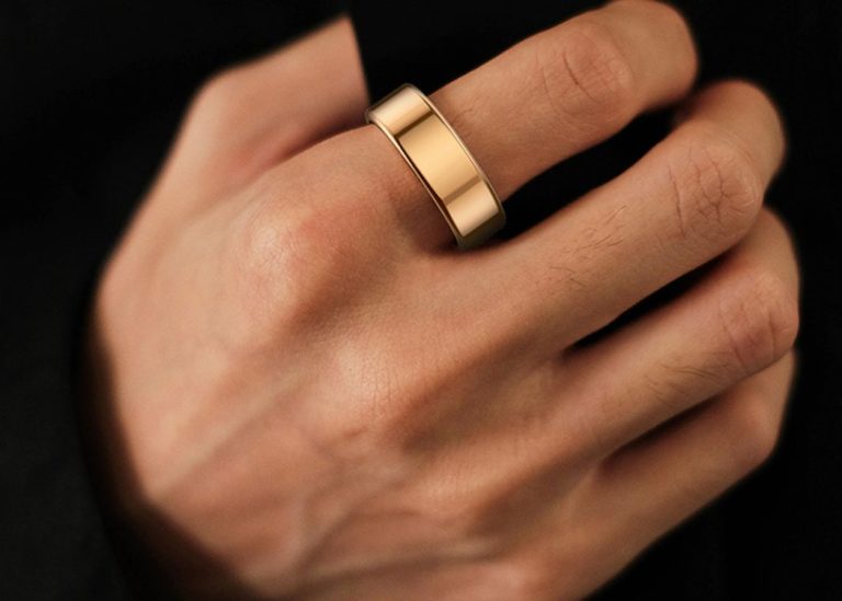 Smart Rings: The Ultimate Guide to Enhancing Your Lifestyle with Wearable Technology